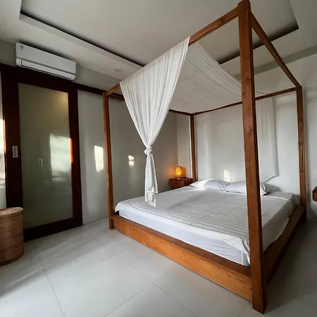 Base Villa